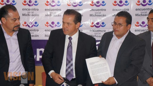 Presenta Carlos Río su solicitud como precandidato a la Alcaldía de Morelia por el PES 