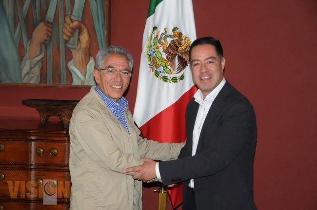 Titular de Sí Financia presenta renuncia a Salvador Jara.
