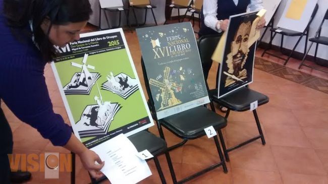 Se seleccionan carteles para la feria nacional del libro 