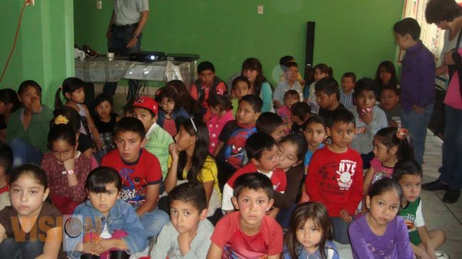 Cinepsol recorre municipios michoacanos.