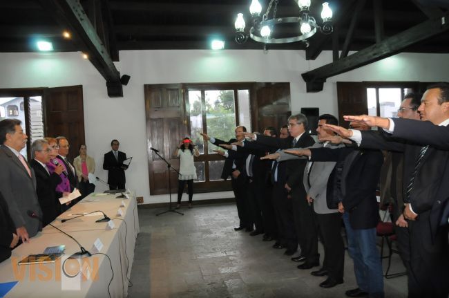 Toma protesta el Consejo Directivo 2015-2016 del Colegio de Arquitectos de Michoacán A.C.