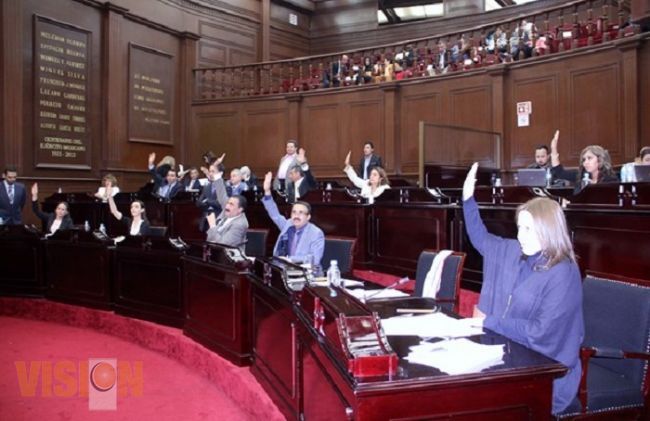 Realizan cambios en Comisiones del Congreso, tras desbandada de diputados chapulines