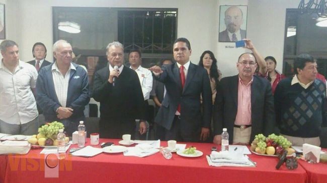 Silvano Aureoles toma protesta como candidato del PT al gobierno de Michoacán