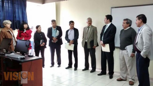 Invierte Secretaría de Educación 3.8 mdp en beneficio de escuelas normales en Michoacán.