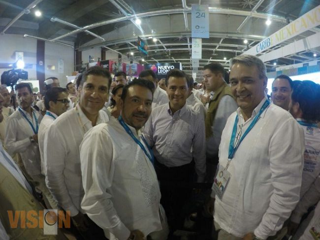 Visita EPN Pabellón de Michoacán en Tianguis Turístico 