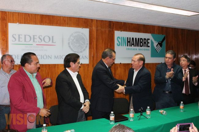 Víctor Tapia Castañeda asumió la delegación de Sedesol en Michoacán.