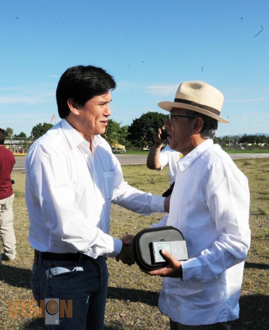 Sostiene reunión Jara Guerrero con gerente de Relaciones de ArcelorMittal