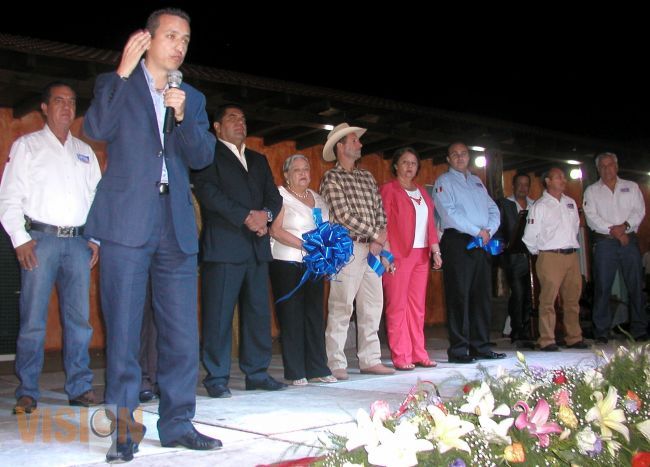 Inauguran Casa de la Cultura de Los Reyes