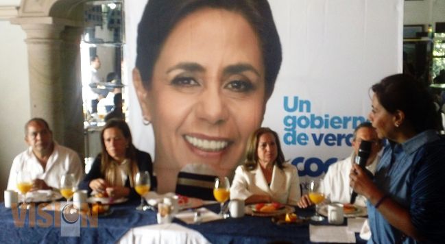 El sector salud, prioridad  para mi gobierno: Cocoa Calderón 