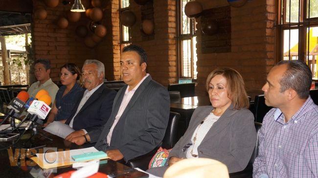 15 militantes del PES se sumarán a la campaña de Chon Orihuela 