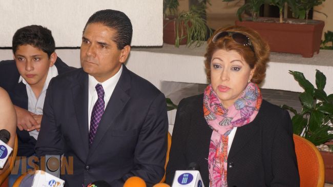Candidata a diputada federal, Nora Tello se retira de Movimiento Ciudadano, apoyará a Silvano