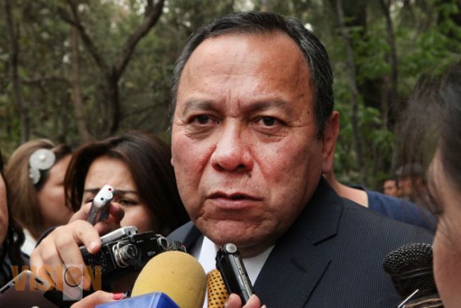 PAN confiesa que los Calderón son un sinónimo de corrupción y despilfarro, enfatiza Zambrano