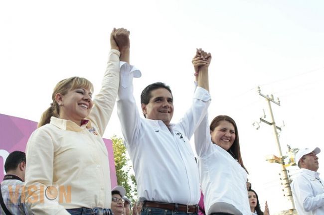 Lupita Herrera refrendó su compromiso con todas las mujeres, sobre todo con el 37% jefas de familia