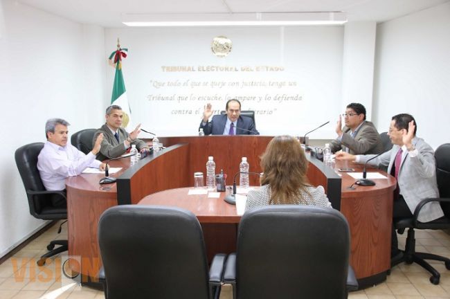 TEEM resuelve alcaldías de Tangamandapio y Morelia 