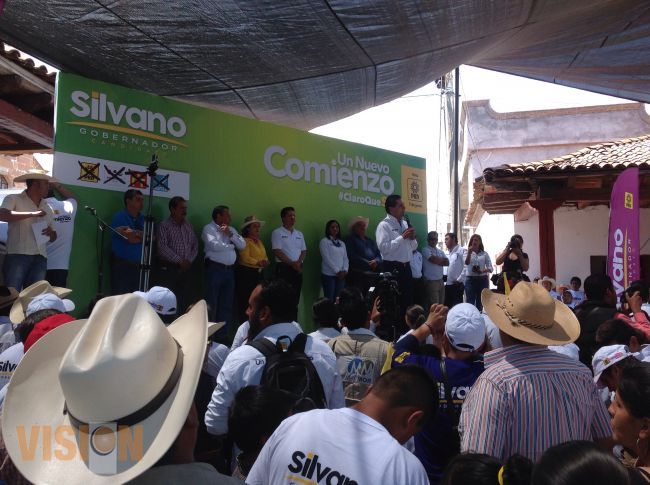 A los quince días de mi gobierno habrá abastecimiento de medicamento al 100%: SAC