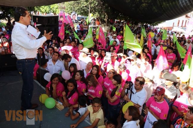 Ofrece Silvano soluciones justas y viables para los michoacanos