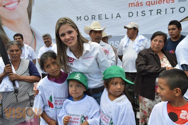 Gestión, labor fundamental del legislador: Daniela de los Santos