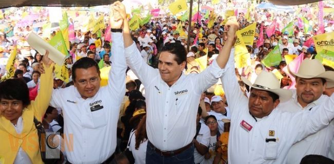 No firmaré ante Notario Público, tengo calidad moral y respaldo: Silvano Aureoles 