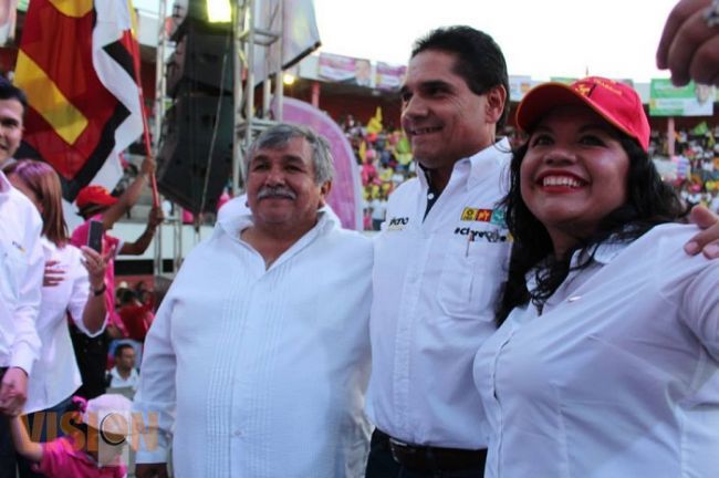 Invita Brenda Fraga a hacer política de verdad 