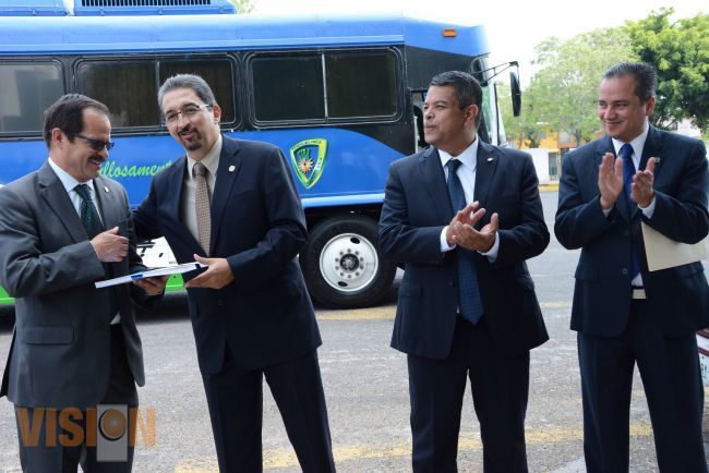 A través de una colecta, Ingeniería Mecánica adquiere su propio autobús