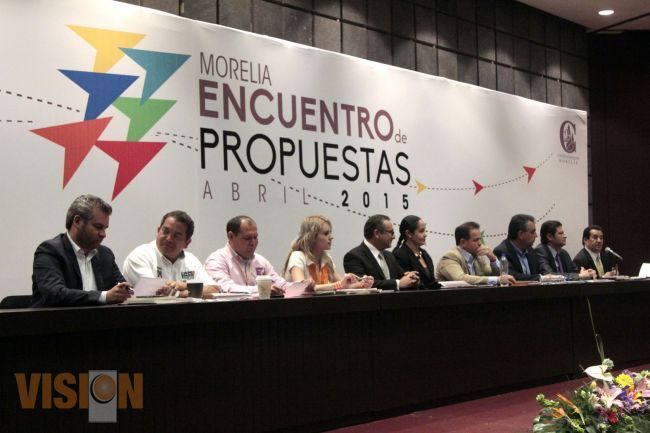 Carlos Rio propone ejes rectores para que avance Morelia