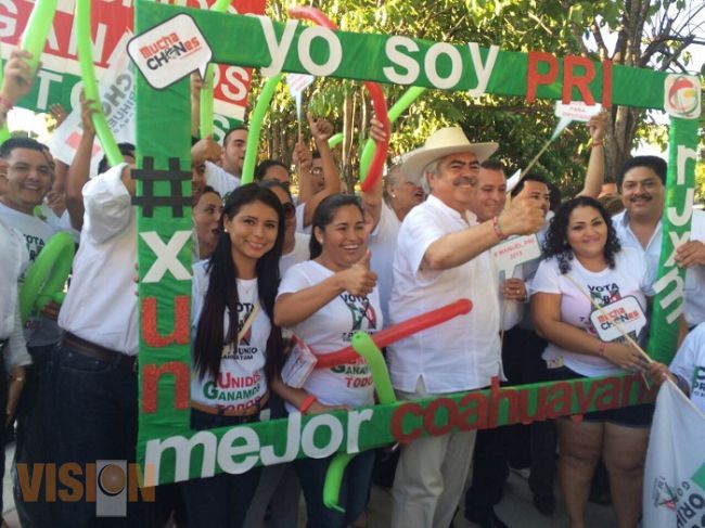 Indígenas michoacanos podrán mostrar su talento al exterior: Chon Orihuela
