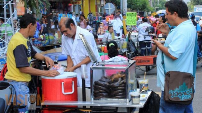 Cinco sencillos pasos para prevenir la transmisión de enfermedades en alimentos