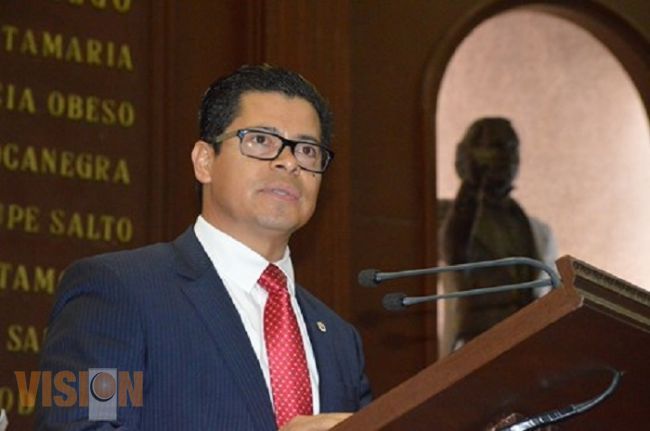 Necesario fomentar la declaración de bienes patrimoniales de los servidores públicos: Toño Sosa