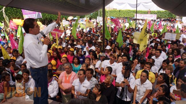 Para Indaparapeo compromete Presa Huinumo y Planta tratadora de aguas 