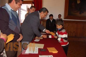 Entrega STASPLE reconocimiento a estudiantes sobresalientes