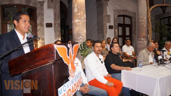 La opción, columna política de análisis y critica 