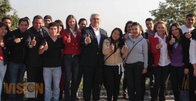 Tenemos un gran compromiso con las mujeres: Daniela de los Santos