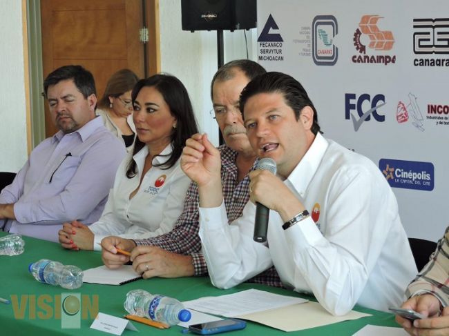 Ofrece Alfonso Martínez garantías al sector empresarial para que inviertan en Morelia