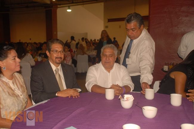 Las madres nicolaitas ejemplo y pilar de la sociedad michoacana