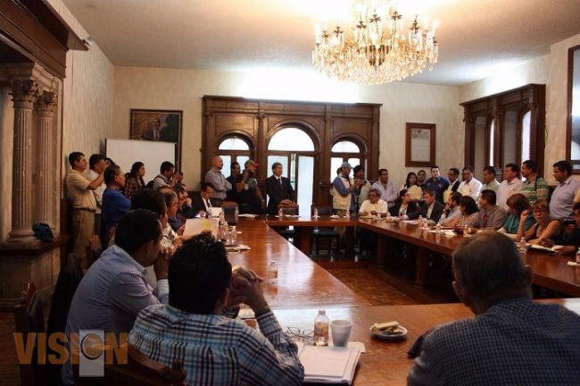 Gobierno del Estado se reunió con el Frente Cívico Social 