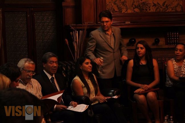 Instalan mesas de trabajo para prevenir la violencia