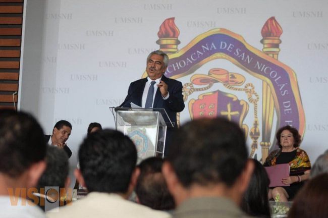 Chon Orihuela plantea vincular la UMNSH con el sector productivo 