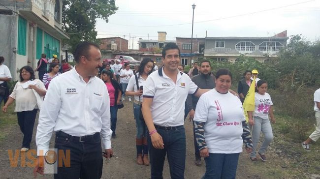  Compromete Carlos Paredes apoyo a los ganaderos en Indaparapeo