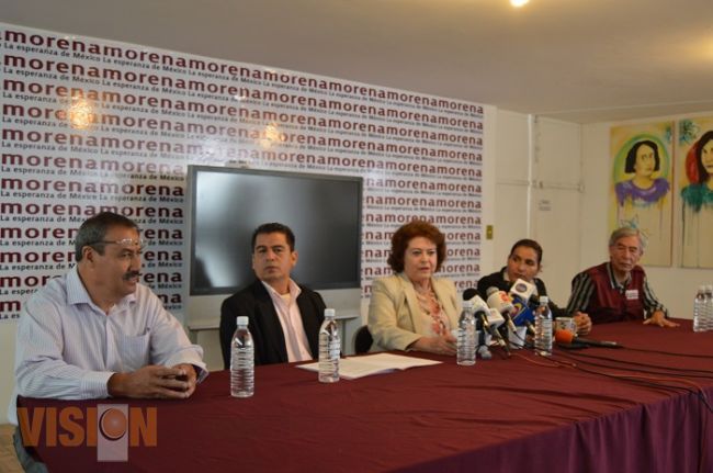 María de la Luz con reitera su solidaridad con el magisterio 