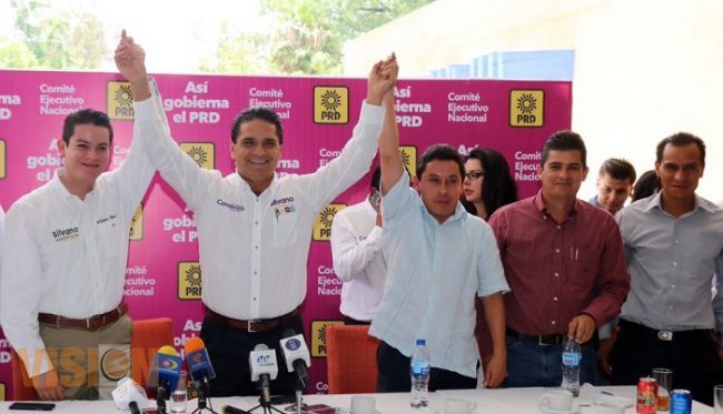 Más liderazgos panistas se unen al proyecto de Silvano