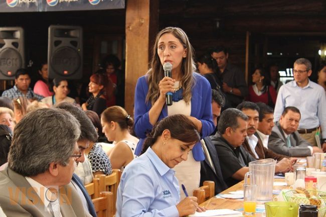 Los maestros somos responsables de la educación en la sociedad: Rubí Rangel