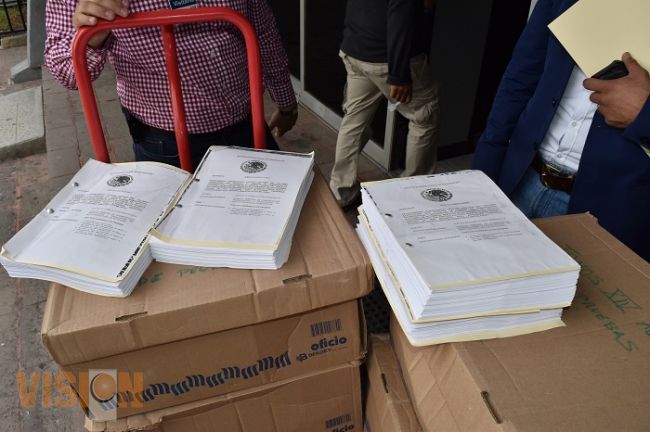 PRI presenta pruebas ante la FEPADE en contra del PRD y su candidato 