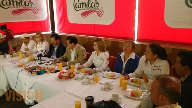 Candidatos del PT encabezan campañas por su trabajo social real: Reginaldo Sandoval