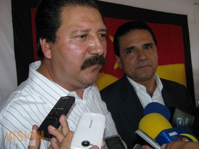 Guerra sucia demuestra la desesperación de los partidos de derecha: Reginaldo Sandoval
