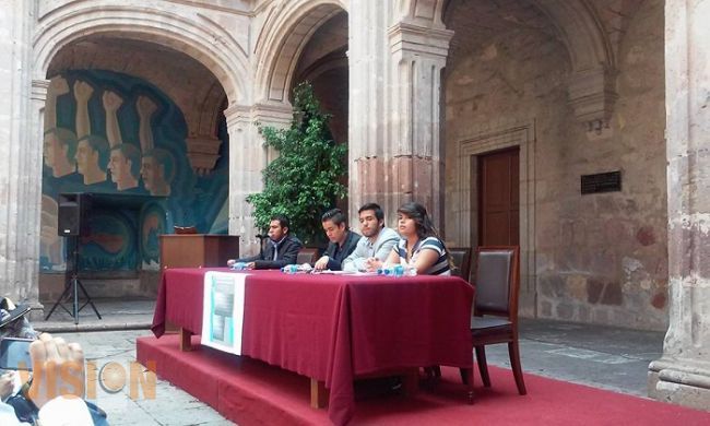 En la Facultad de Derecho analizan jóvenes su participación política