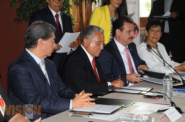 A los municipios hay que fortalecerlos y darles certeza desde todos los rubros: Jaime Esparza