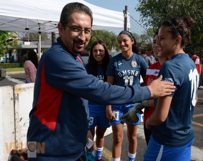 El deporte tiene la cualidad de hacernos a todos iguales: Medardo Serna