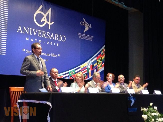 Presente el rector de la  UMSNH en el 64 aniversario del CREFAL‏