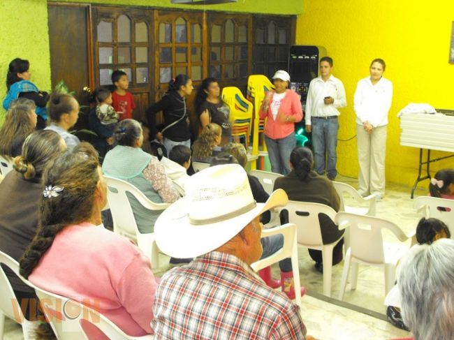 Cada día Priscila López suma más adeptos por ser la mejor candidata del Distrito 10