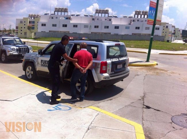 Fuerza Ciudadana detiene a Antonio Plaza 